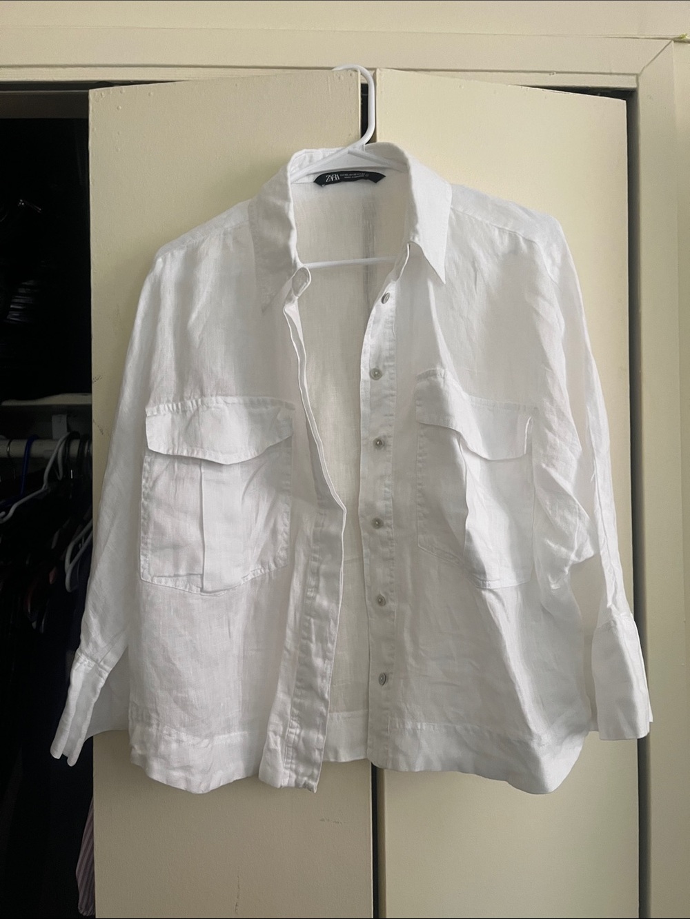 Zara White Linen Overshirt with Front Pockets
